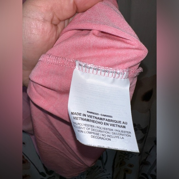 Nike Scoop Neck Dri-Fit Running Short Sleeve Top in Pink Size: M - Picture 5 of 5